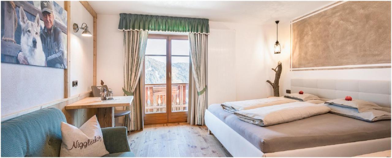 Nigglerhof Bed & Breakfast Dobbiaco Bagian luar foto