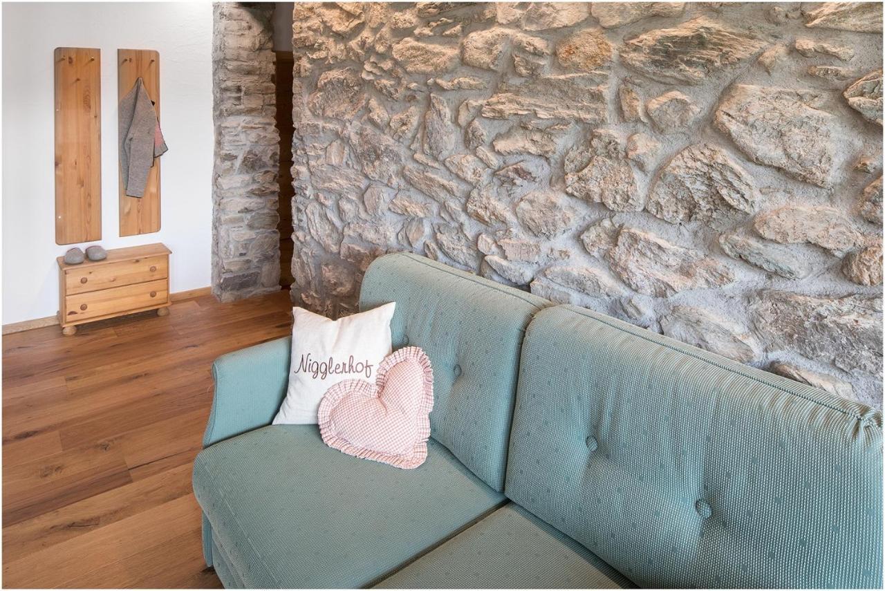 Nigglerhof Bed & Breakfast Dobbiaco Bagian luar foto
