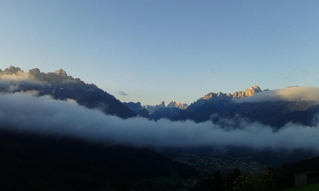 Nigglerhof Bed & Breakfast Dobbiaco Bagian luar foto